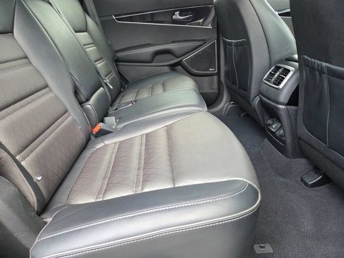 Used 2018 Kia Sorento SX AWD/4WD image 33