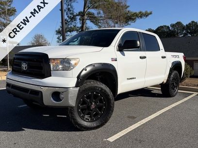 Used 2012 Toyota Tundra 4x4 CrewMax w/ SR5 Pkg