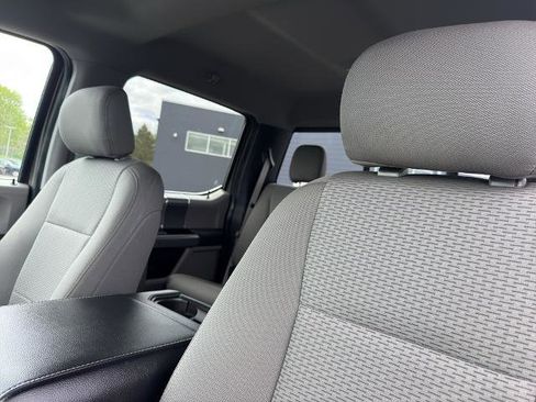 Used 2019 Ford F150 XLT w/ Equipment Group 302A Luxury AWD/4WD image 28