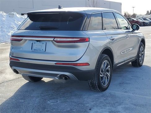 Certified 2023 Lincoln Corsair AWD w/ Equipment Group 101A image 4