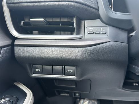 Used 2024 Toyota Grand Highlander XLE image 24