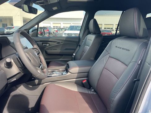 New 2026 Honda Ridgeline Black Edition image 18