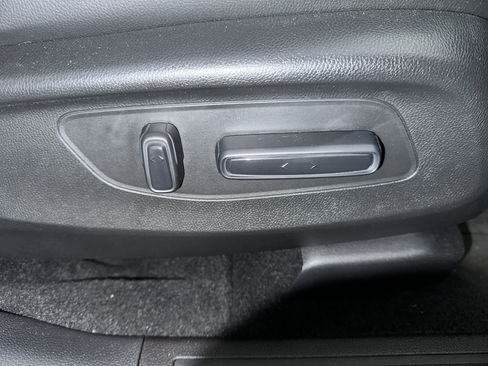Used 2025 Honda CR-V EX-L image 26