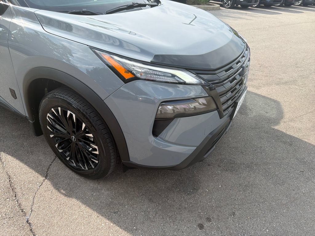Used 2026 Nissan Rogue Dark Armor FWD image 40