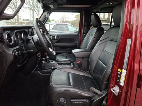 Used 2021 Jeep Wrangler Unlimited Sahara image 23