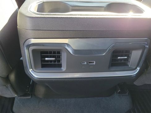 Used 2026 GMC Sierra 1500 Elevation image 21