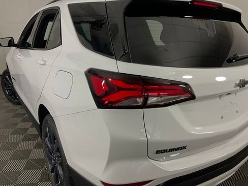 Used 2024 Chevrolet Equinox RS image 35