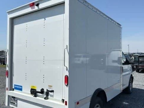 New 2025 GMC Savana 3500 w/ Power Convenience Package image 5