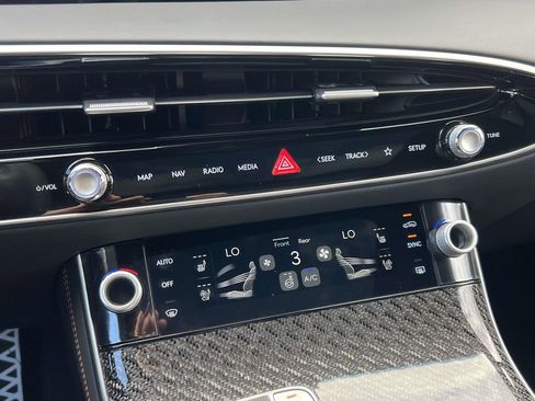 New 2026 Genesis GV70 3.5T Sport Prestige AWD/4WD image 24