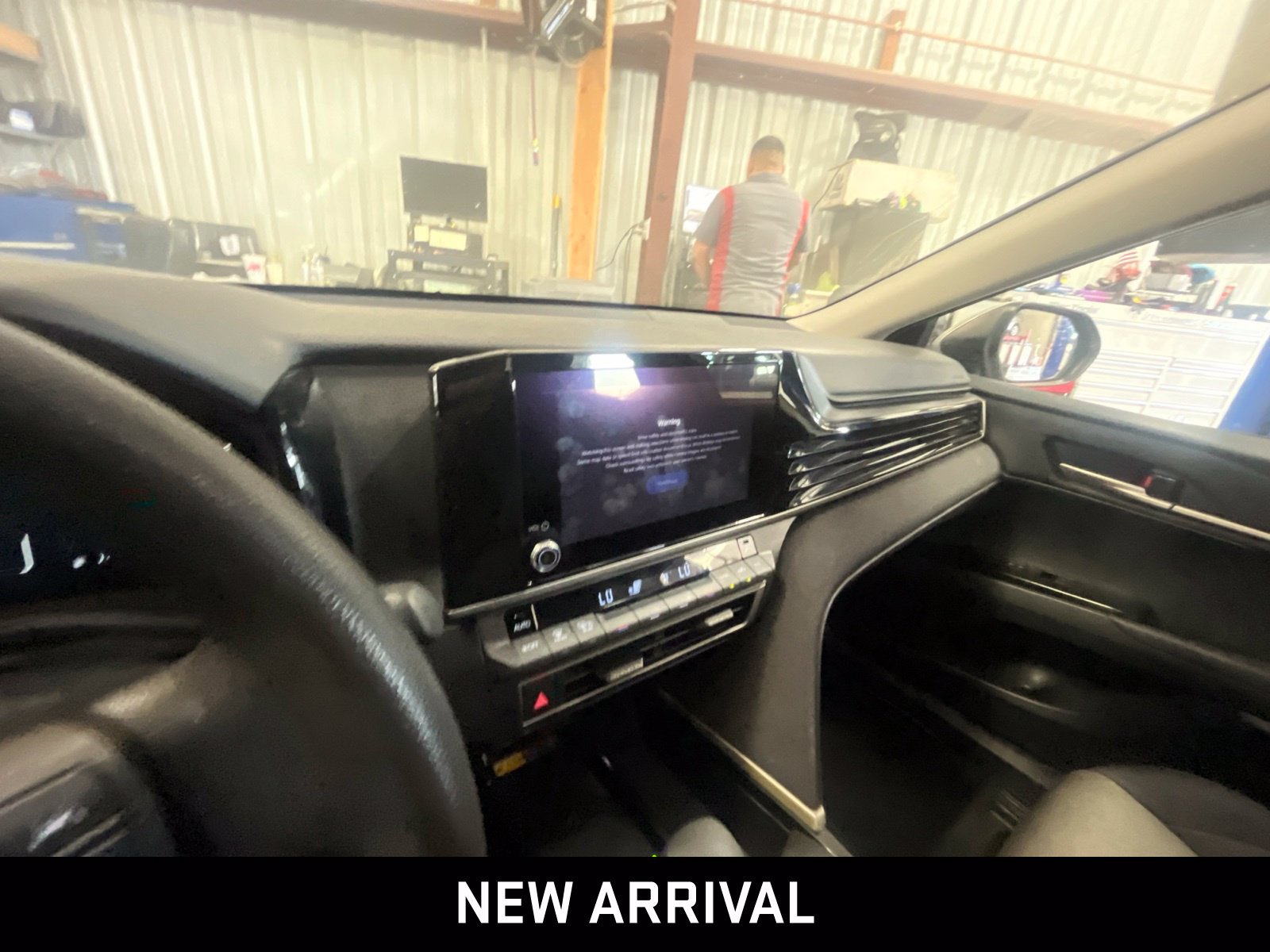 Used 2025 Toyota Camry LE FWD image 8
