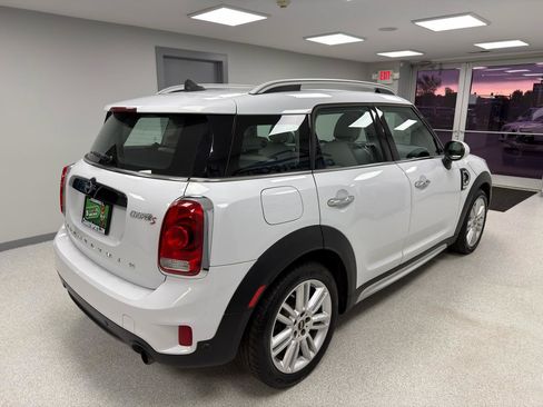 Used 2019 MINI Cooper Countryman S FWD image 3