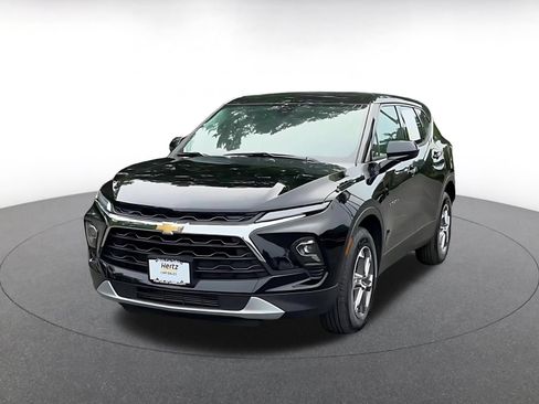 Used 2026 Chevrolet Blazer LT AWD/4WD image 4