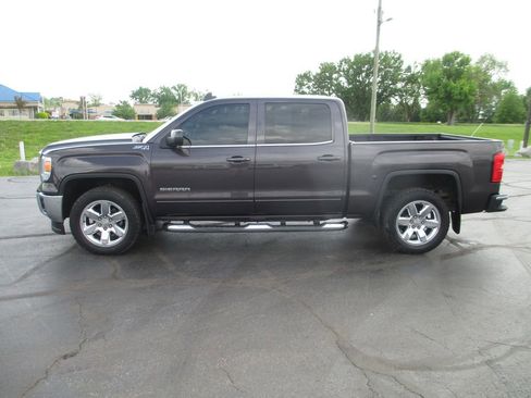 Used 2015 GMC Sierra 1500 SLE AWD/4WD image 9