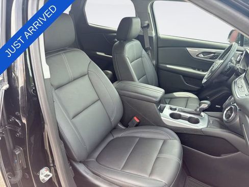 Used 2024 Chevrolet Blazer LT w/ Sound & Technology Package AWD/4WD image 25