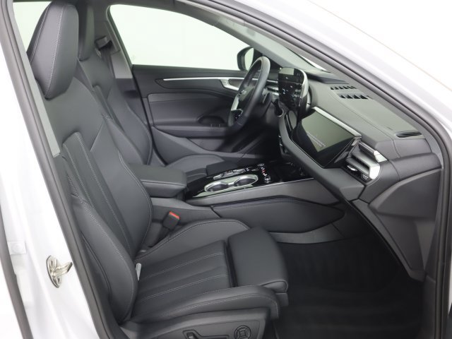 Certified 2026 Audi A6 Prestige AWD/4WD image 13