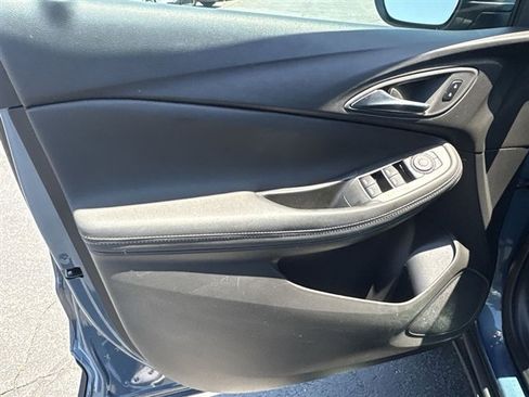 Certified 2024 Buick Encore GX Preferred w/ Comfort Package FWD image 21