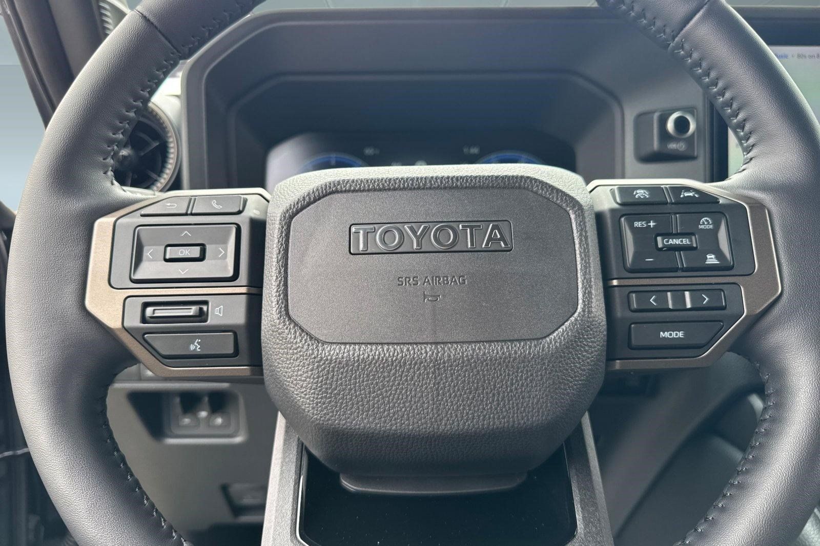 Used 2026 Toyota Land Cruiser w/ Premium Package AWD/4WD image 10