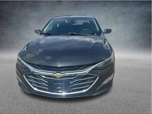 Used 2023 Chevrolet Malibu LT FWD image 2