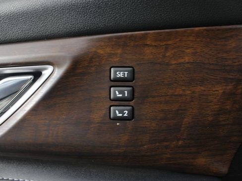 Used 2023 Subaru Ascent Touring w/ Popular Package #2A AWD/4WD image 15