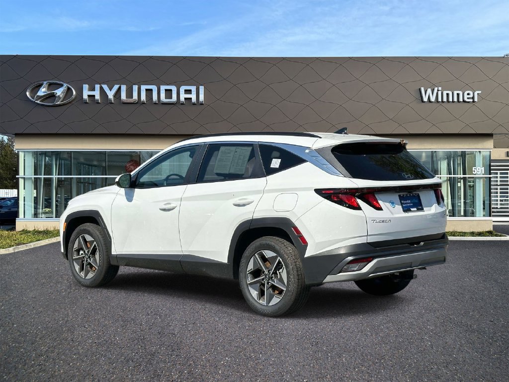 Used 2025 Hyundai Tucson SEL AWD/4WD image 2