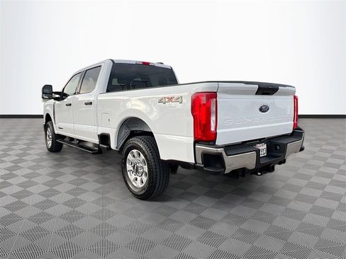 Used 2024 Ford F250 XLT image 5