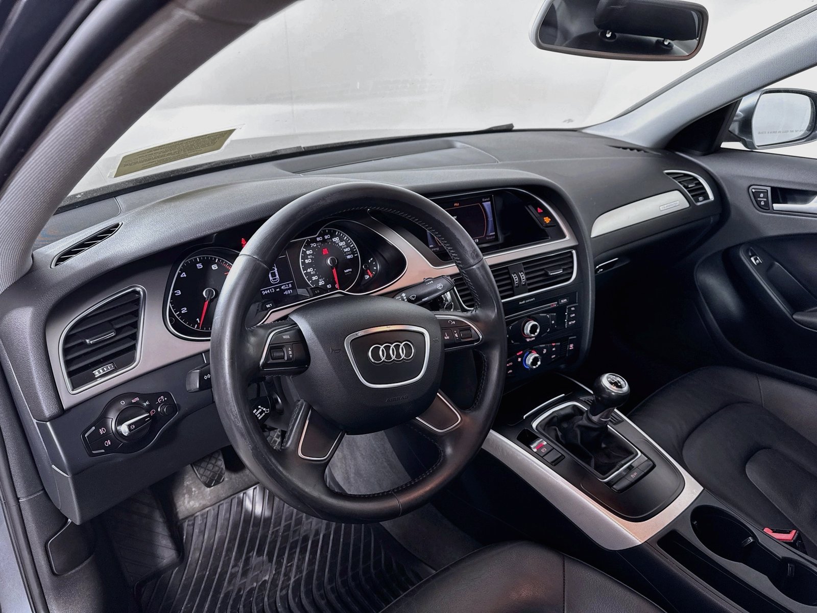 Used 2013 Audi A4 2.0T Premium w/ Convenience Pkg AWD/4WD image 12