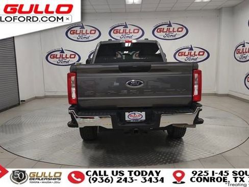 Used 2025 Ford F250 XLT image 7