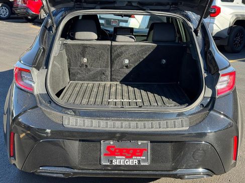 Used 2021 Toyota Corolla SE image 9