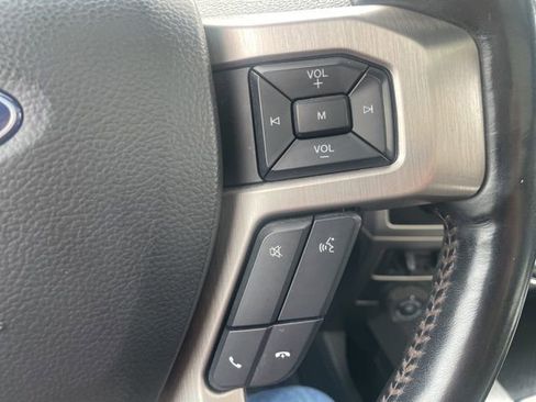 Used 2022 Ford F450 Platinum w/ FX4 Off-Road Package AWD/4WD image 23