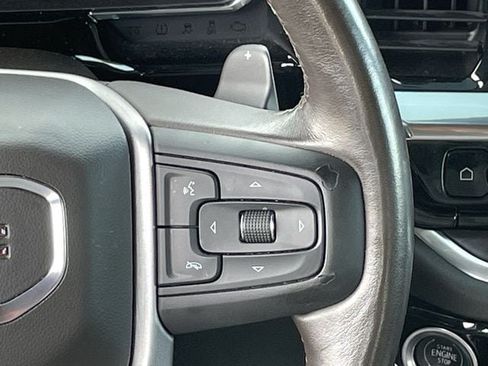 Used 2022 GMC Sierra 1500 SLT w/ SLT Premium Plus Package AWD/4WD image 14