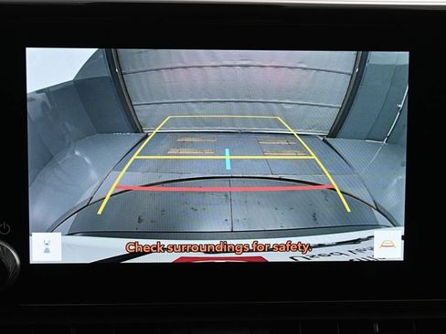 Used 2024 Toyota RAV4 LE AWD/4WD image 22
