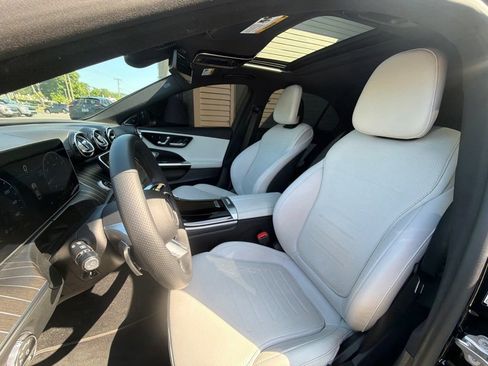 Used 2023 Mercedes-Benz C 300 4MATIC Sedan image 29