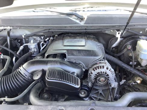 Used 2010 Chevrolet Tahoe LS AWD/4WD image 9