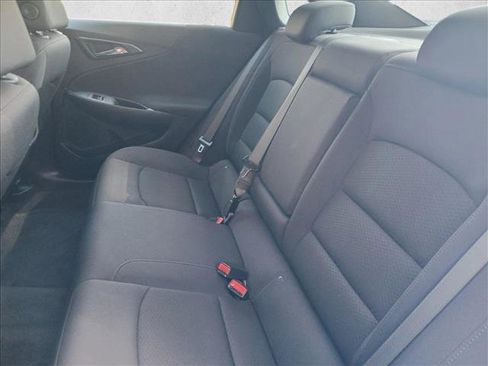 Used 2024 Chevrolet Malibu LT image 12