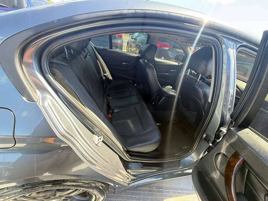 Used 2015 BMW 328i Sedan w/ Premium Package RWD image 13