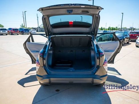Used 2025 Hyundai Kona SEL FWD image 16