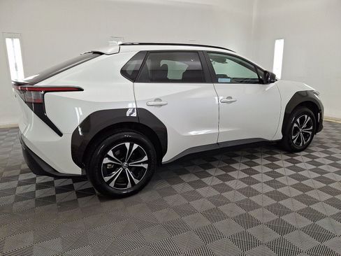Certified 2025 Toyota bZ4X AWD w/ Weather Package image 18