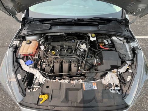 Used 2018 Ford Focus SEL FWD image 31