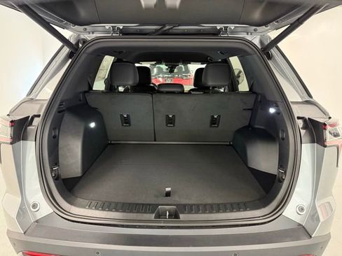 New 2026 Chevrolet Equinox ACTIV image 8