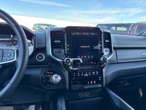 Used 2025 RAM 1500 Laramie AWD/4WD image 20