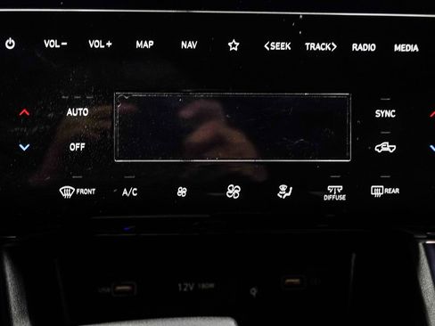 Used 2024 Hyundai Santa Cruz Night AWD/4WD image 24