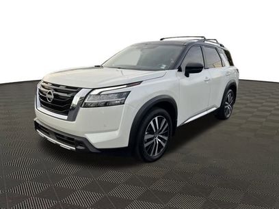 Used 2023 Nissan Pathfinder Platinum w/ Cargo Package