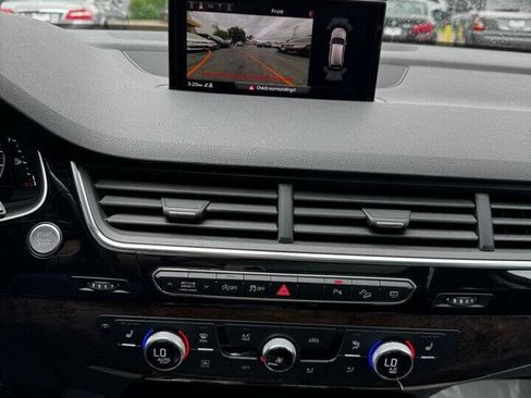 Used 2018 Audi Q7 3.0T Premium Plus w/ Premium Plus Package image 30