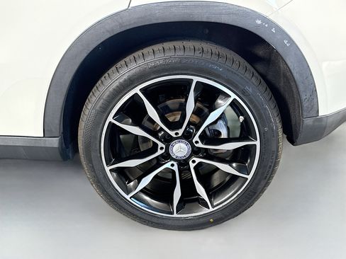 Used 2017 Mercedes-Benz GLA 250 4MATIC w/ Premium Package image 36