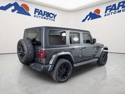 Used 2022 Jeep Wrangler Unlimited Sahara w/ Cold Weather Group AWD/4WD image 5
