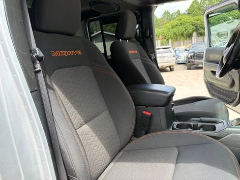 Used 2023 Jeep Gladiator Mojave w/ Trailer Tow Package AWD/4WD image 81