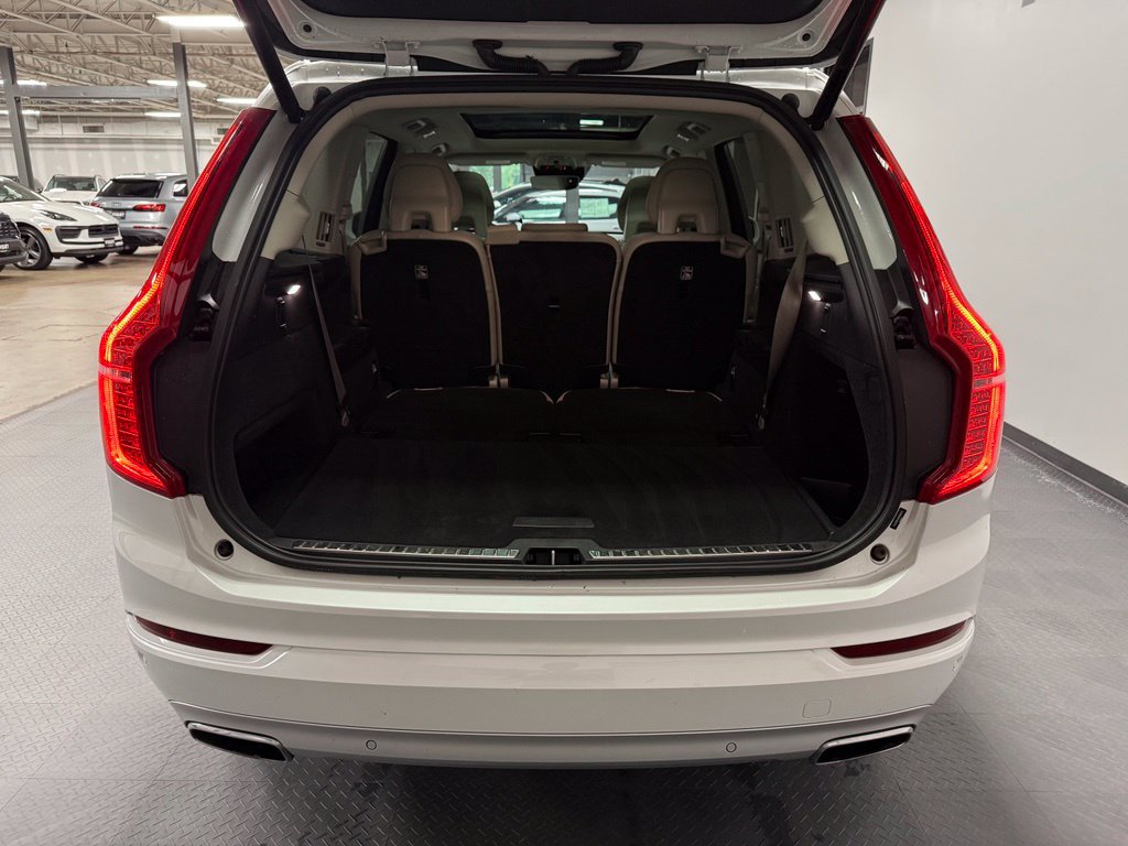 Used 2021 Volvo XC90 T5 Momentum w/ Advanced Package AWD/4WD image 17