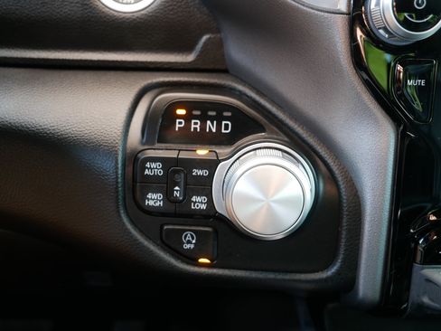 Used 2023 RAM 1500 Laramie AWD/4WD image 24