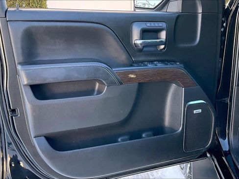 Used 2017 GMC Sierra 1500 Denali image 22