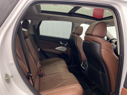Used 2020 Acura RDX AWD w/ Advance Package image 19